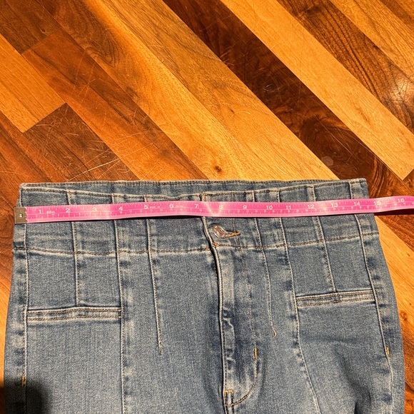 We the Free People Jayde Flare Jeans - Picture 8 of 11